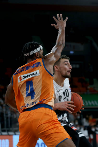 譬如曾经座 譬如曾经座