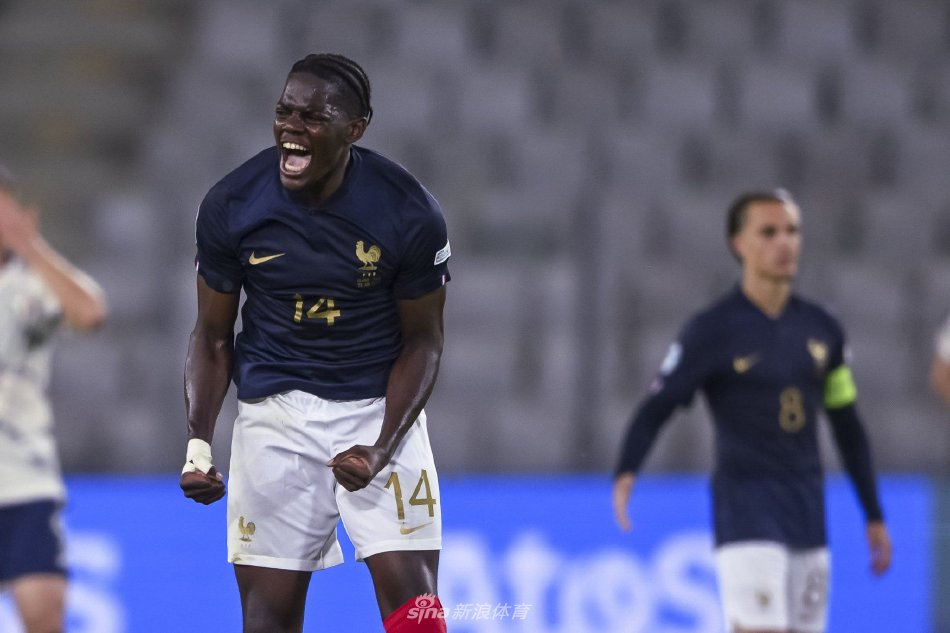 门将颜骏凌 门将颜骏凌