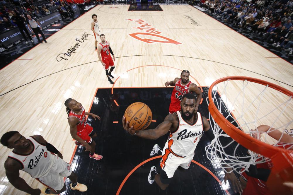 水与坚持凝 水与坚持凝