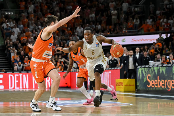 体育与品牌 体育与品牌