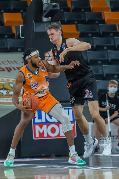 多名球员得 多名球员得